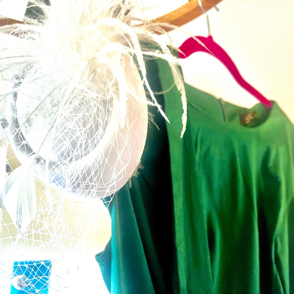 Dark Green Pin Up style dress in Pine Green! Size Mediun